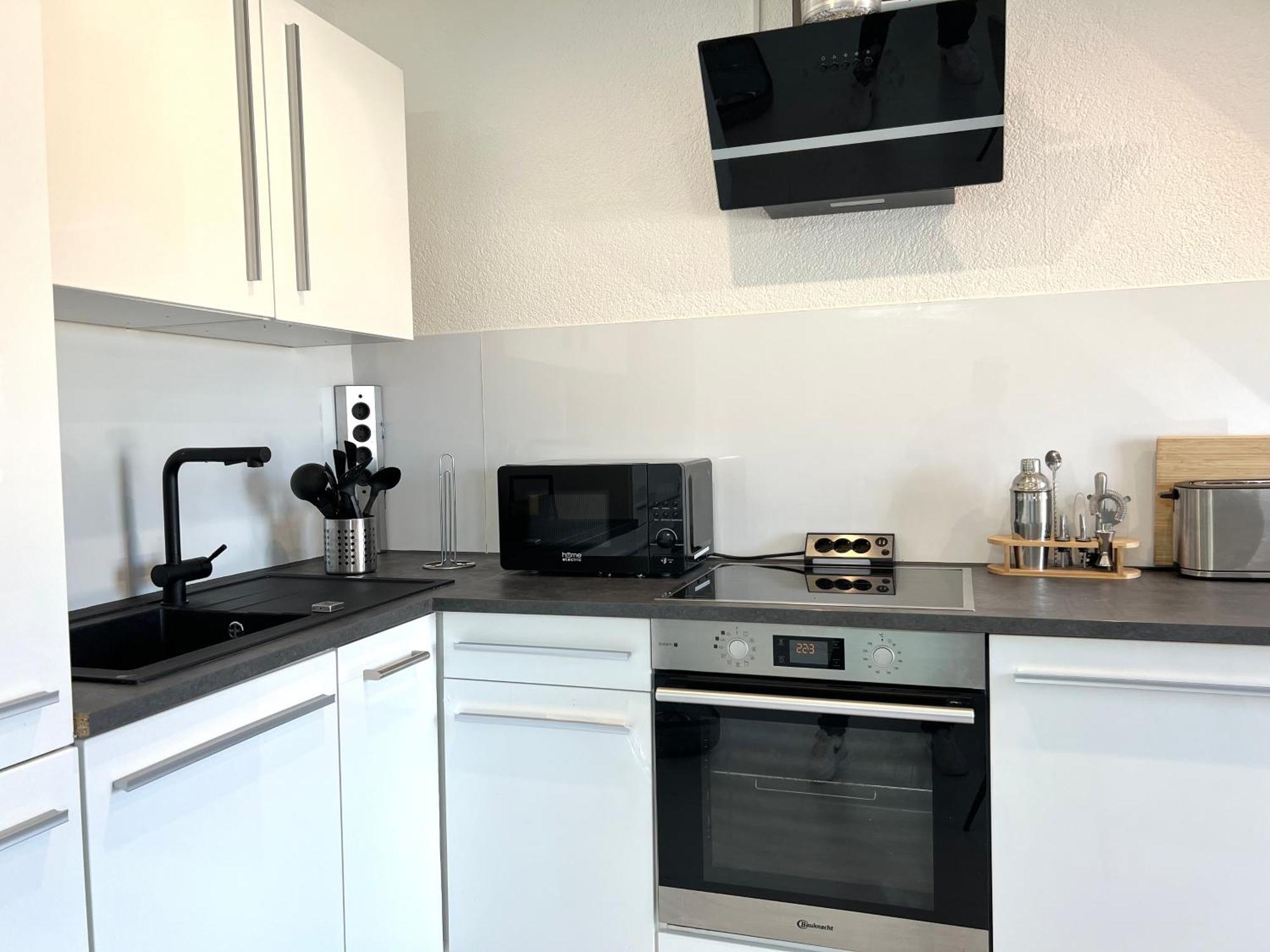 Luxus Maisonette Wohnung Am See, Wehome Premium Sankt Leon-Rot Ngoại thất bức ảnh