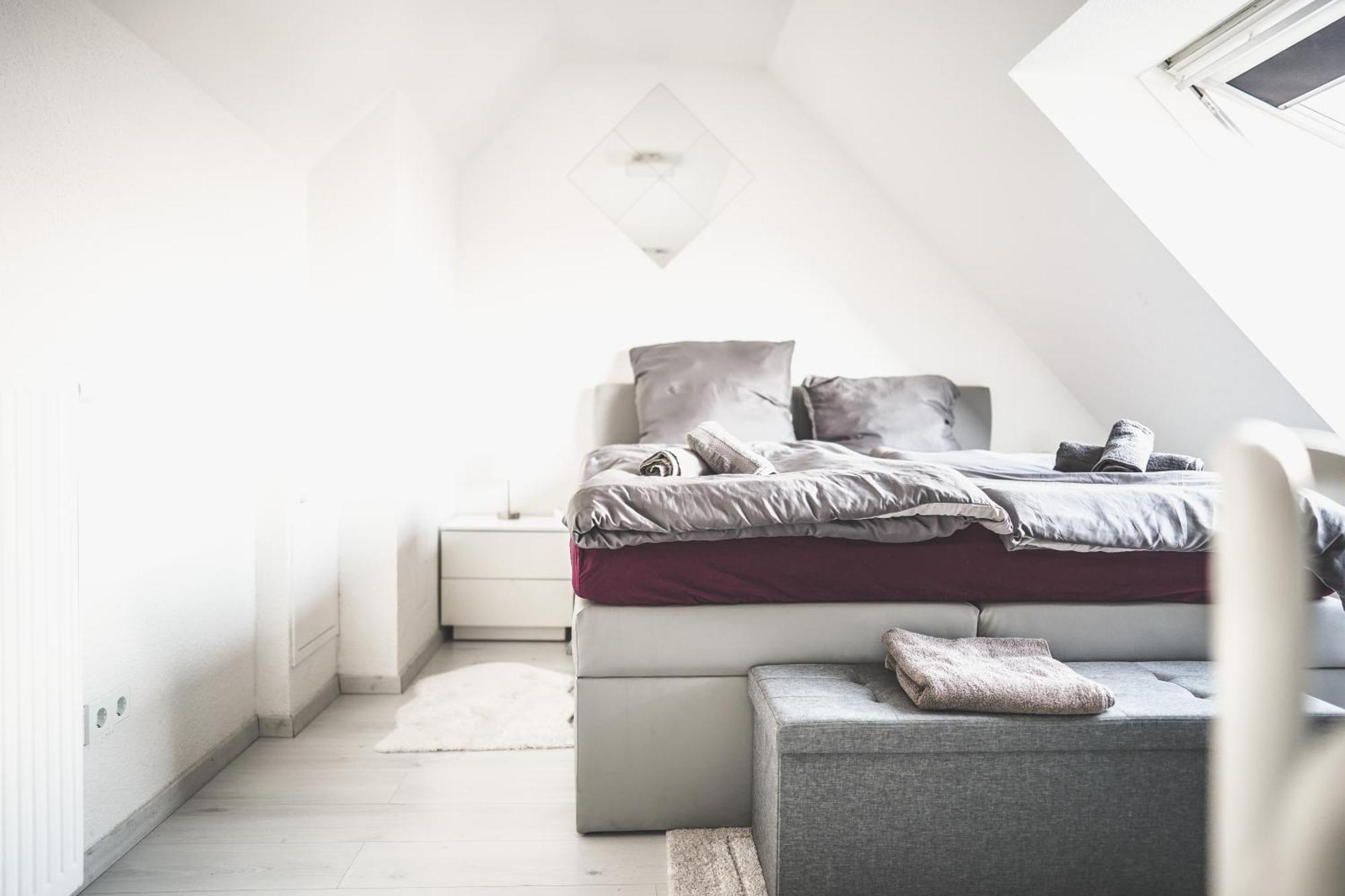 Luxus Maisonette Wohnung Am See, Wehome Premium Sankt Leon-Rot Ngoại thất bức ảnh